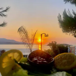 villa-adrian.albaniahotels.org/