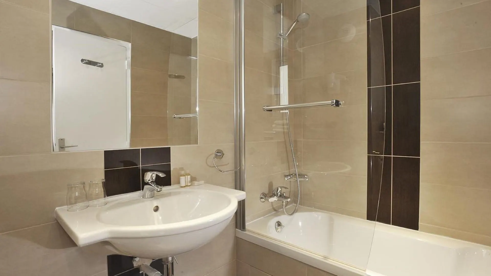 ***  Carladez Cambronne Hotel Parijs Frankrijk