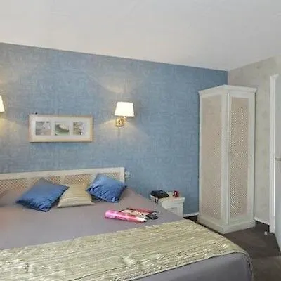 Carladez Cambronne Hotel Parijs